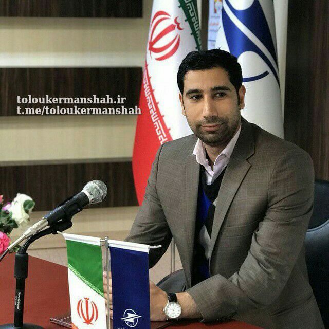 محمد بیگ پور مدیر روابط عمومی فرودگاه بین المللی کرمانشاه مورد تقدیر قرار گرفت