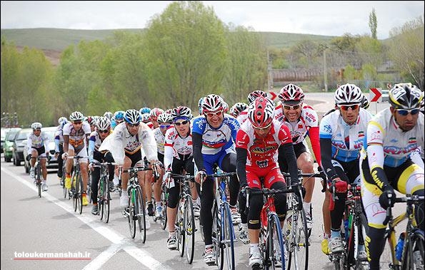 تور بین المللی دوچرخه سواری در کرمانشاه برگزار می‌شود