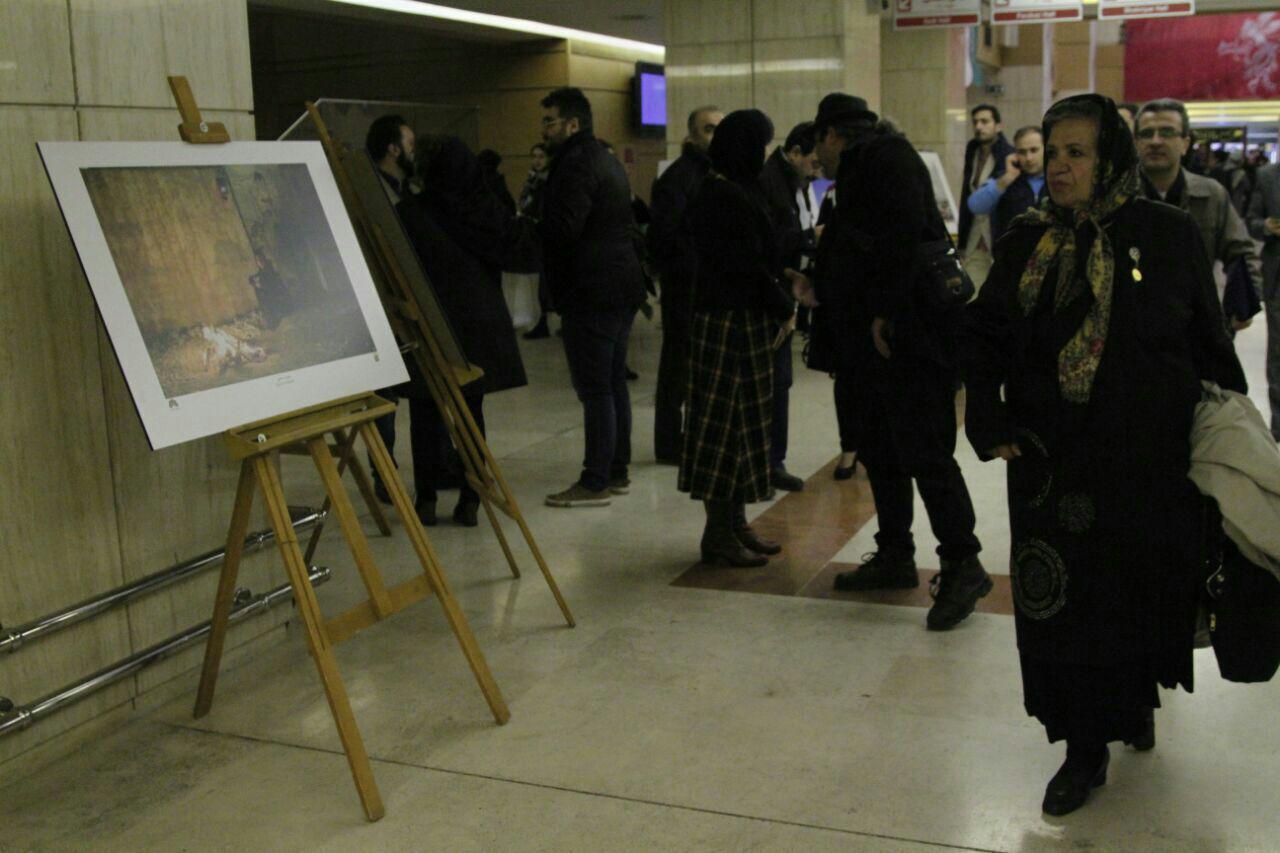 نمایشگاه عکس زلزله کرمانشاه، حاشیه پررنگ جشنواره فیلم فجر