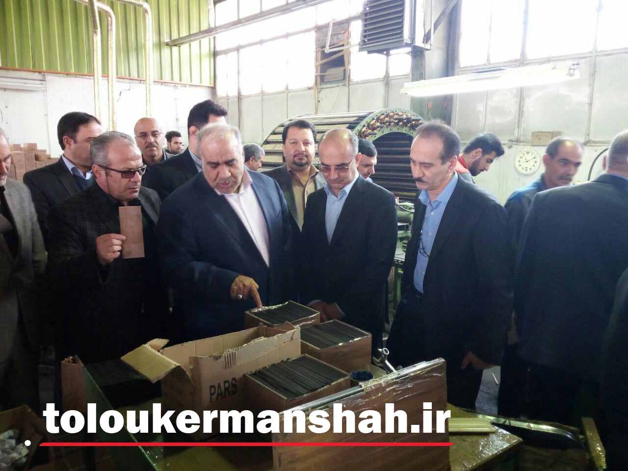 استاندار کرمانشاه از دو طرح تولیدی صنعتی بازدید کرد