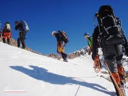 نجات جان ۴۱ کوهنورد گم شده در ارتفاعات کوه «پراو»