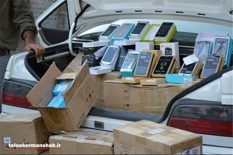 ۱۲۰ میلیون تومان گوشی‌ قاچاق در کرمانشاه توقیف شد