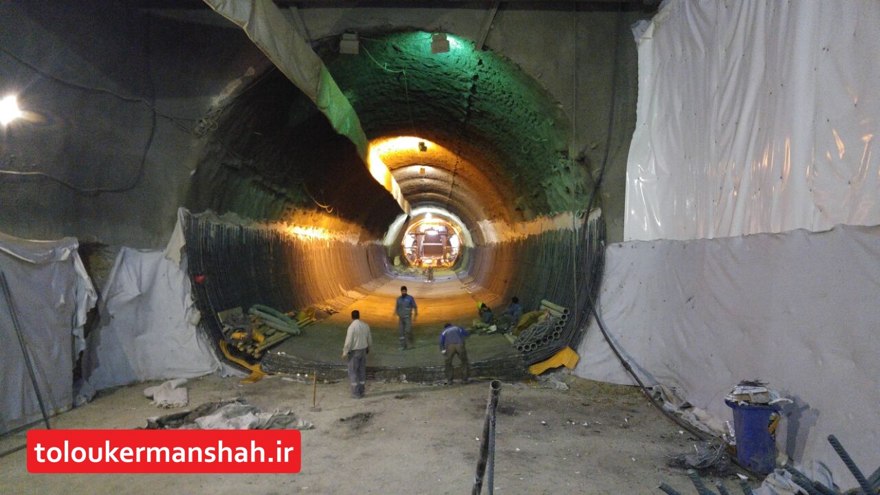 حفر تونل “قطار شهری” تا پایان سال به اتمام می‌رسد/ شروع روسازی و نصب ریل از سال آینده