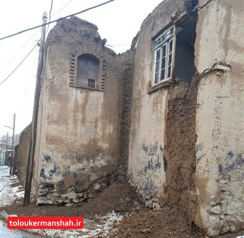 خسارت شدید بارش‌های اخیر به خانه “ساری اصلانی” / مرمت بنا را از این هفته شروع می‌کنیم
