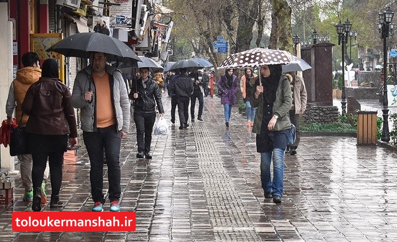 بارش های رگباری باران در کرمانشاه ادامه دارد
