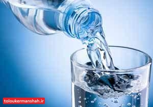 آیا نوشیدن زیاد آب مانع ابتلا به کرونا میشود؟