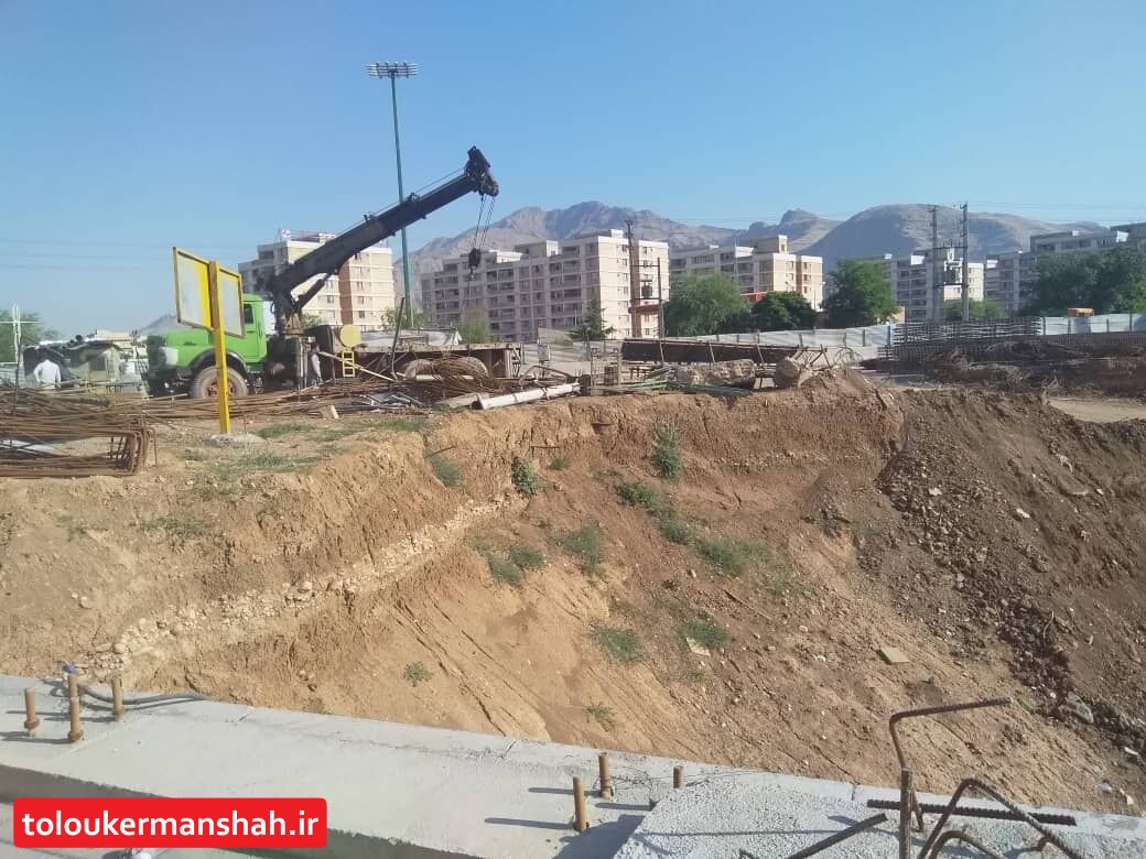 تقاطع غیرهم‌سطح میدان امام کرمانشاه ۶۵ درصد پیشرفت فیزیکی دارد