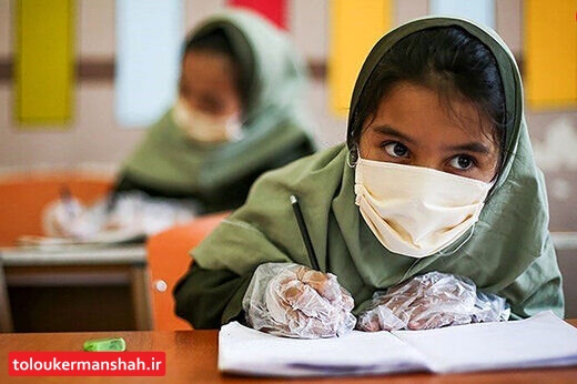 چند درصد دانش‌آموزان کرمانشاه در مدارس ثبت‌نام شده‌اند؟