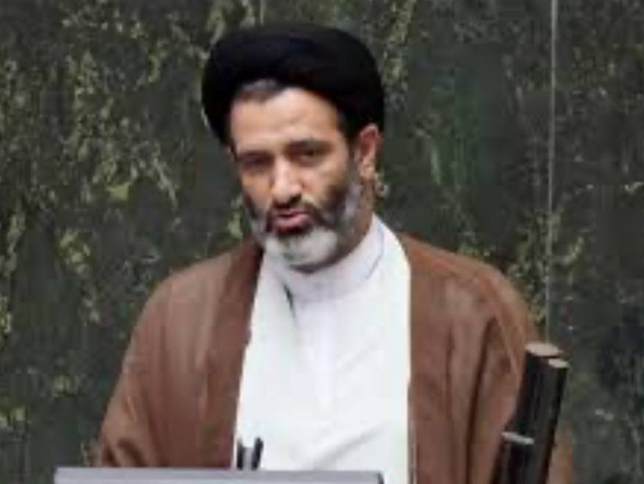 ۴سال چشم انتظاری برای افتتاح یک واحد بزرگ صنعتی/ حسینیکیا، نمایندهای که به داد صنعت و معدن استان خود هم نرسید!