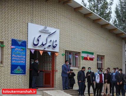 تیم کبدی با مینی بوس به مسابقات می رود/ناتوانی از پرداخت پاداش به مدال آوران