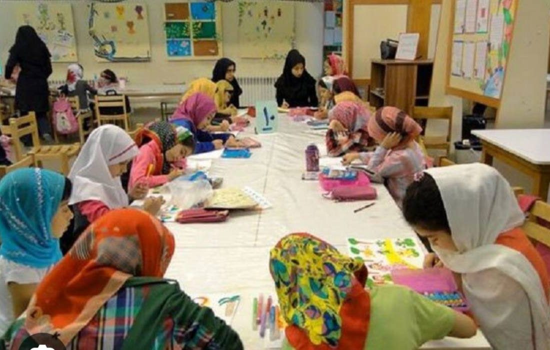 هیچ کودکی نباید از شادی و سرگرمی محروم بماند/کمبود کانون های سیار در روستاهای کم برخوردار کرمانشاه