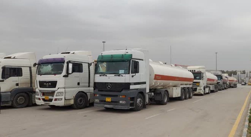 اعمال محدودیت های ترافیکی و ممنوعیت ورود تانکرهای حامل سوخت از مرز پرویزخان