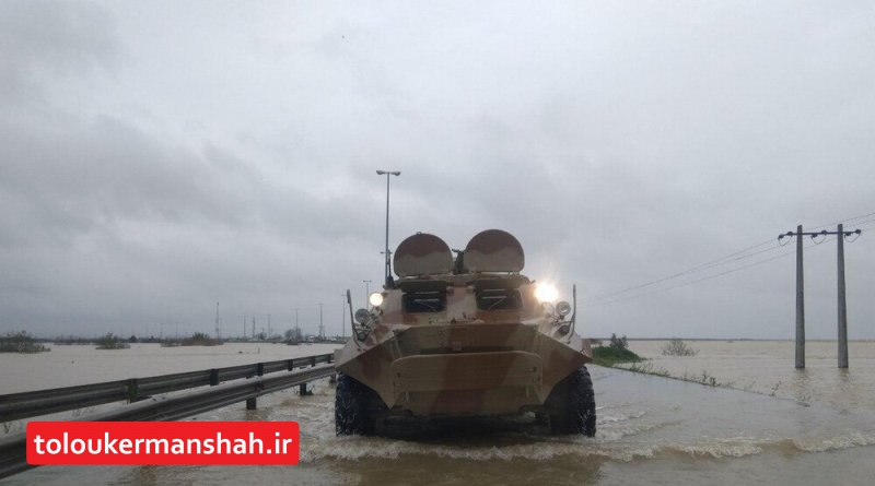 نفربرهای دوزیست ارتش آماده امدادرسانی در کرمانشاه هستند
