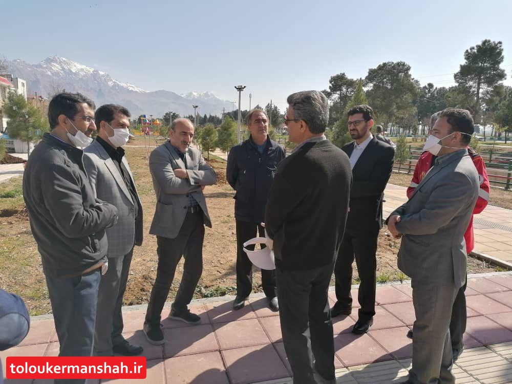 بازدید شهردار کرمانشاه از فضای سبز منطقه یک