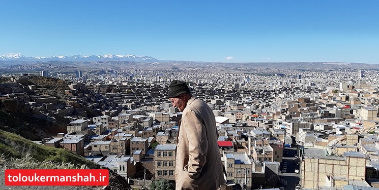 ۳۵ درصد جمعیت کرمانشاه حاشینهنشین هستند/یکسوم جمعیت شهری (۳۴ درصد) در سکونتگاههای غیررسمی سکونت دارند