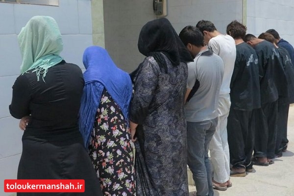 انهدام باند سارقان گوشی تلفن همراه در کرمانشاه