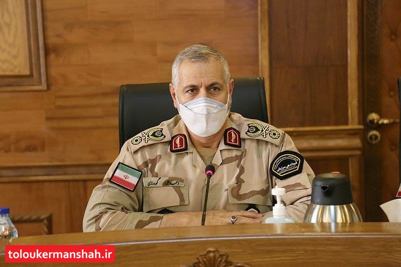 تلاش سربازان برای تأمین امنیت مرزها ستودنی است/ استقبال از پیشنهادهای نخبگان علمی و پژوهشگر در حوزه دفاعی و امنیتی