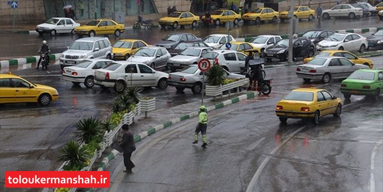 خیابان‌ها و معابر کرمانشاه لغزنده است/ با احتیاط برانید