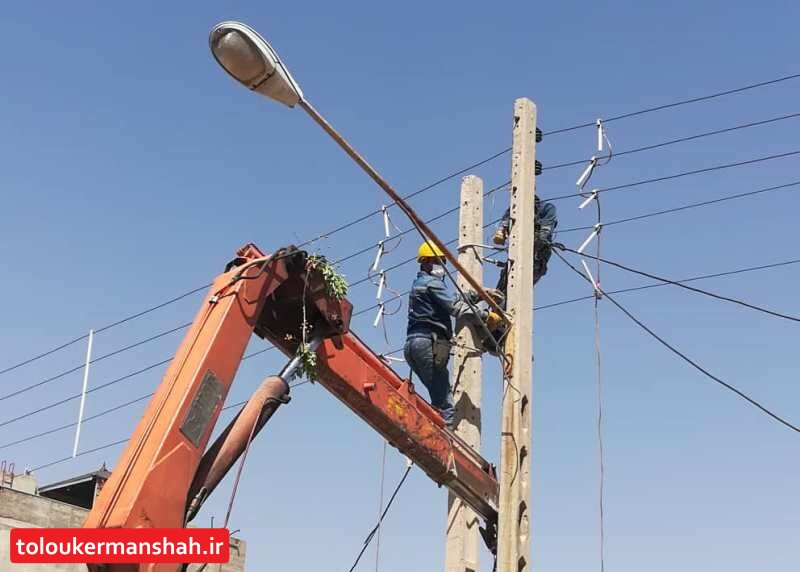 قطعی روزانه برق در مناطق گرمسیری کرمانشاه قابل توجیه نیست