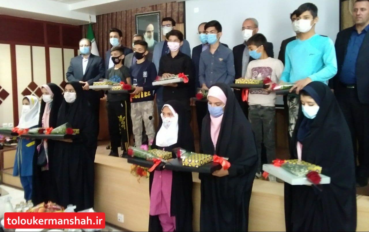 کمک به آسیب دیدگان جامعه، مسوولیت اجتماعی ما است/اهدا بیش از ۶۵هزار ماسک به سربازان