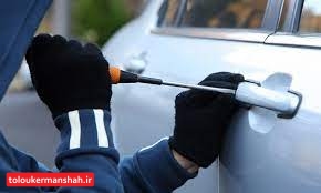 سرقت خودرو سرمربی تیم ملی در کرمانشاه/آیا کرمانشاه شهر امنی است⁉️/در کمتر از چند دقیقه خودروی سر مربی تیم ملی را در میدان اصلی شهر کرمانشاه ربودند