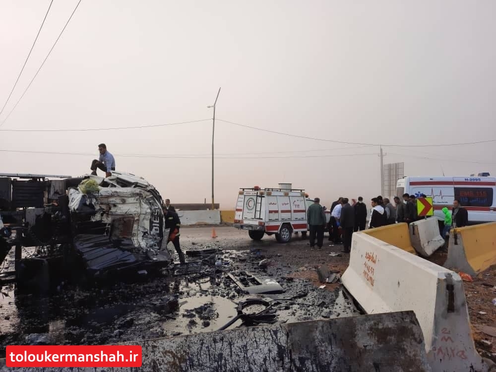 یک کشته بر اثر واژگونی تریلی در کمربندی اسلام آبادغرب