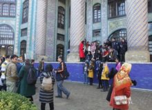 استقرار راهنمایان گردشگری در محوطه های گردشگری کرمانشاه