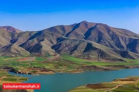 در تلاشیم “سنقروکلیایی” قطب گردشگری آبی کرمانشاه شود