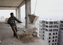 هیچ کارفرمایی در کرمانشاه حق بکارگیری اتباع افاغنه را ندارد