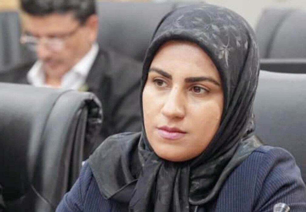 یک بانوی اهل سنت شهردار شهر مرزی نوسود شد