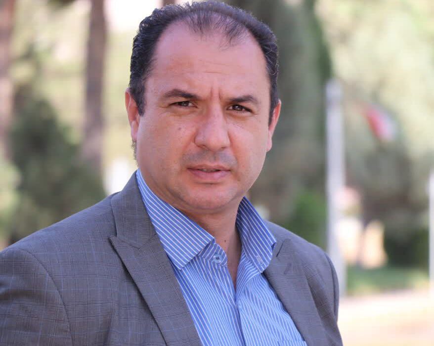 شهردار علاوه بر نقش پدر یک شهر باید الگوی یک شهروند نمونه هم باشد