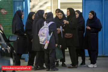 ساعات کاری یکی از والدین شاغل دانشآموز در کرمانشاه شناور شد