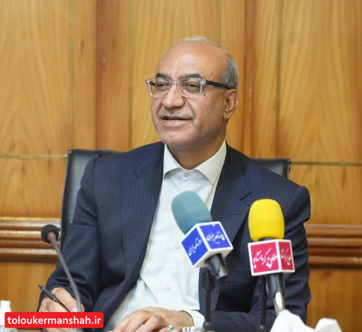 بانکها سهم بیشتری در ارتقاء شاخصهای اقتصادی داشته باشند