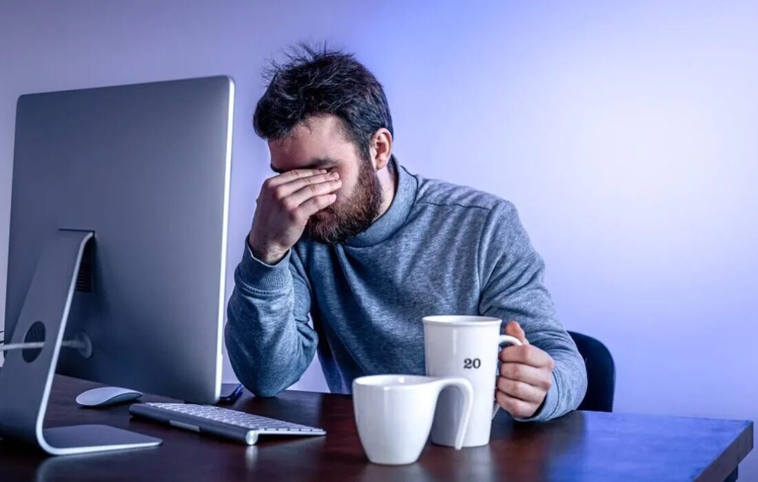 کافئین تسکین دهنده سردرد است یا عامل آن؟
