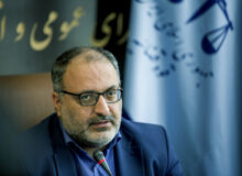باید برای کاهش آمار طلاق و ایجاد سازش بین زوجین تلاش کنیم