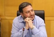 رشیدی: مردم هزینه حمایت از خودروسازان را با خودروهای گران و بیکیفیت میپردازند